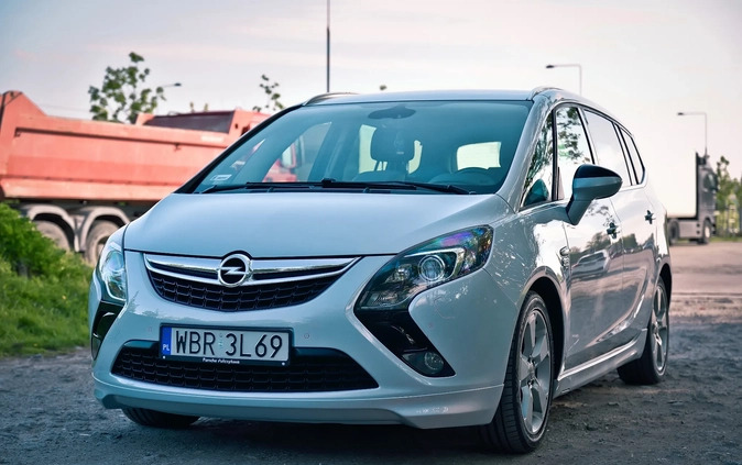 Opel Zafira cena 31500 przebieg: 256000, rok produkcji 2013 z Warszawa małe 529